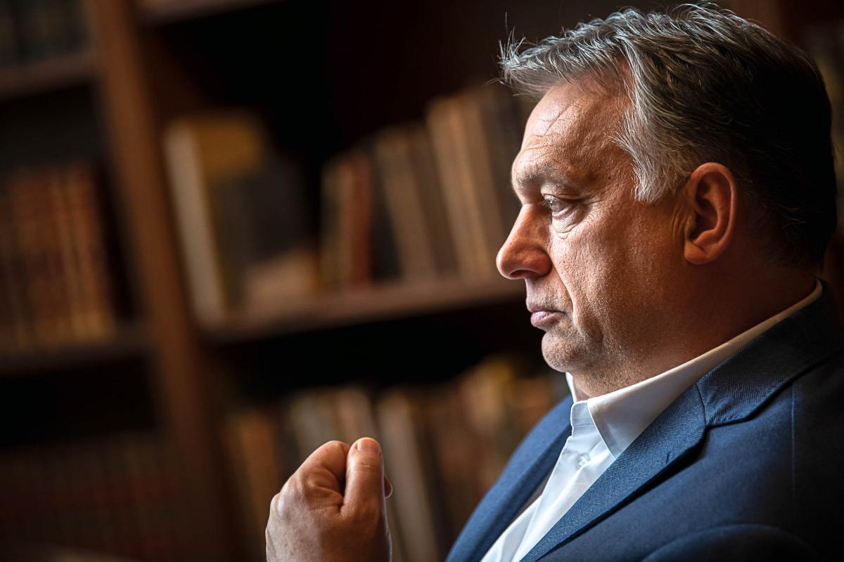 Helmuth Kohl Orbánnak: a magyar választók választották meg Önt, az Ön felelőssége főleg Magyarországért áll fönn, és ne hagyja, hogy ebben bárki korlátozza