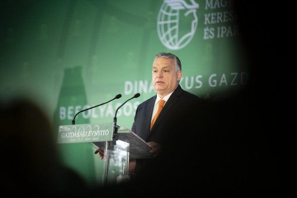 Orbán: ha minden jól alakul, még bejelentünk egy 6 milliárd eurós beruházást
