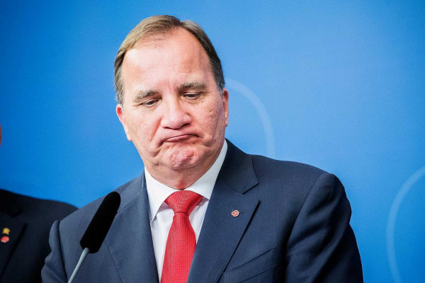 Megbukott a svéd bevándorláspárti miniszterelnök