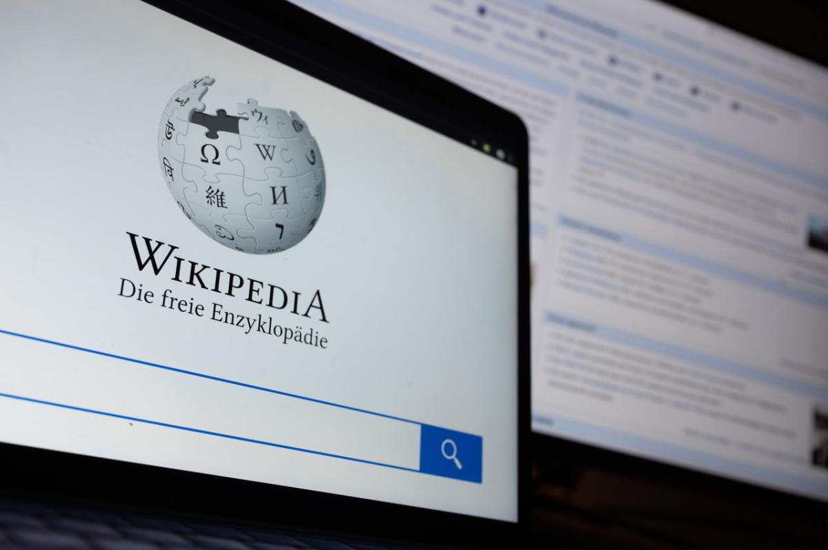Rasszistának tartják a Wikipédiát, mert "túl sok fehér férfi írja"